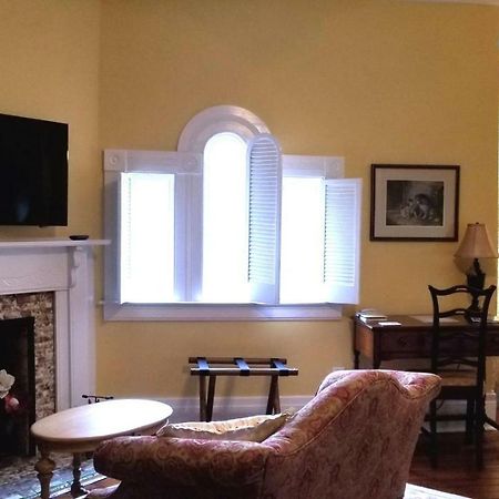 C.W. Worth House Bed And Breakfast Wilmington Extérieur photo